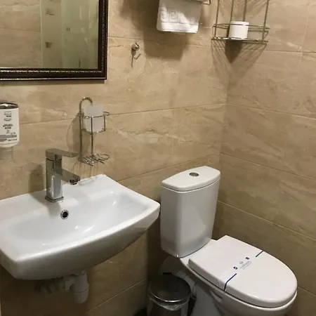 Kasimir Rooms 413, 414